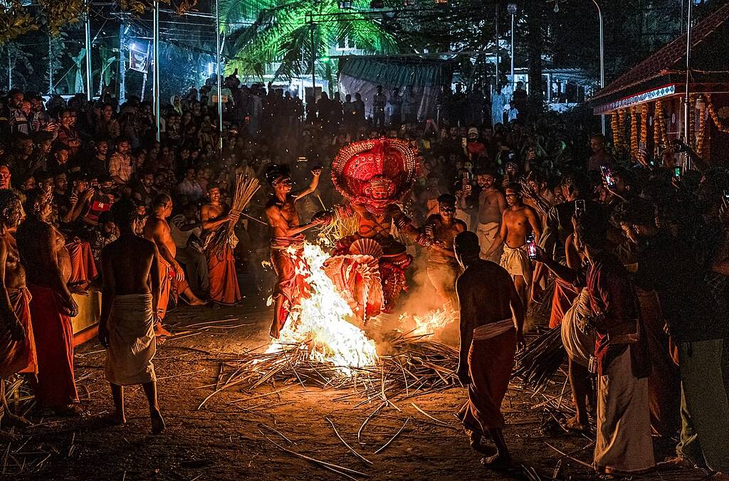 theyyam_images